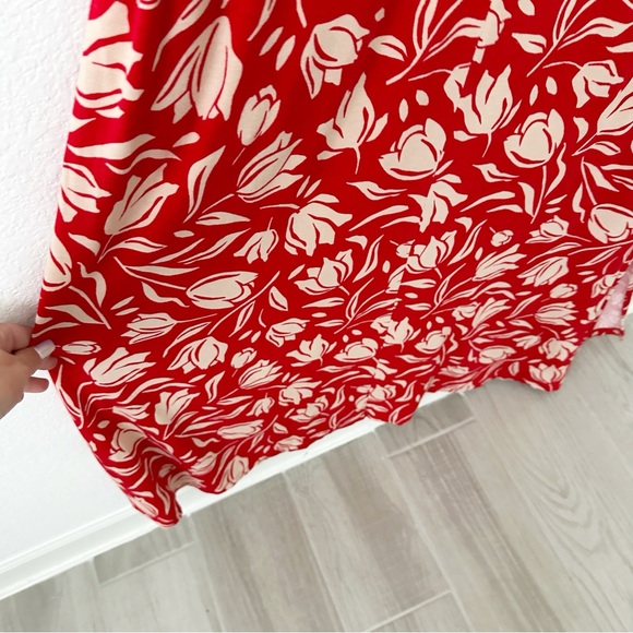 CAbi #6393 Tearoom Floral Maxi Dress Red Jersey Knit Size M - Picture 7 of 9